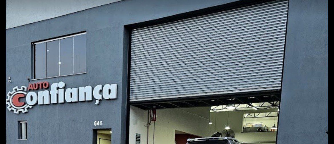 Fachada Auto Confiança